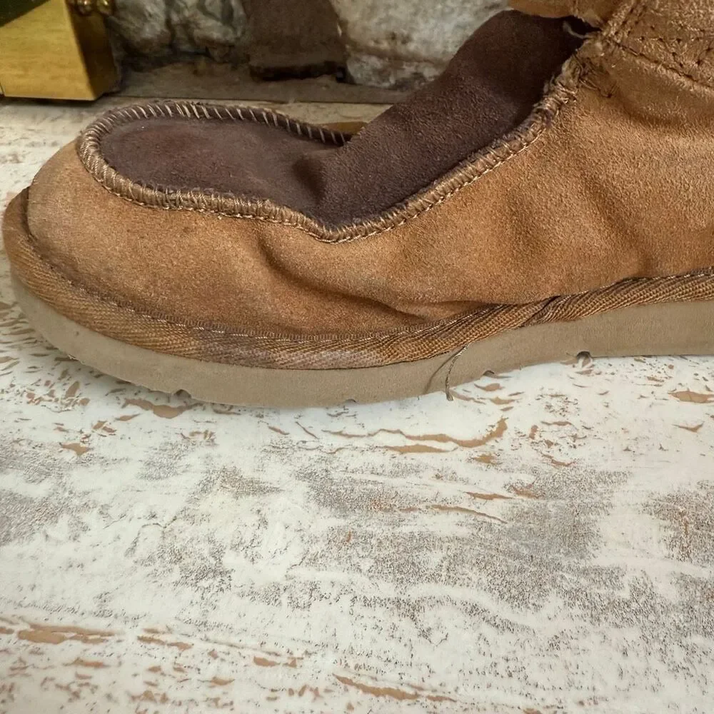 Ugg Australia uptown lace Whitley boot size 8